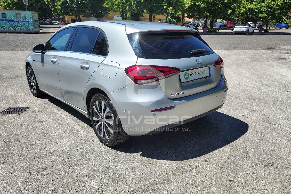 MERCEDES A 250 e Automatic EQ-Power Business Extra