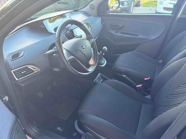 LANCIA Ypsilon 1.0 FireFly 5 porte S&S Hybrid Gold