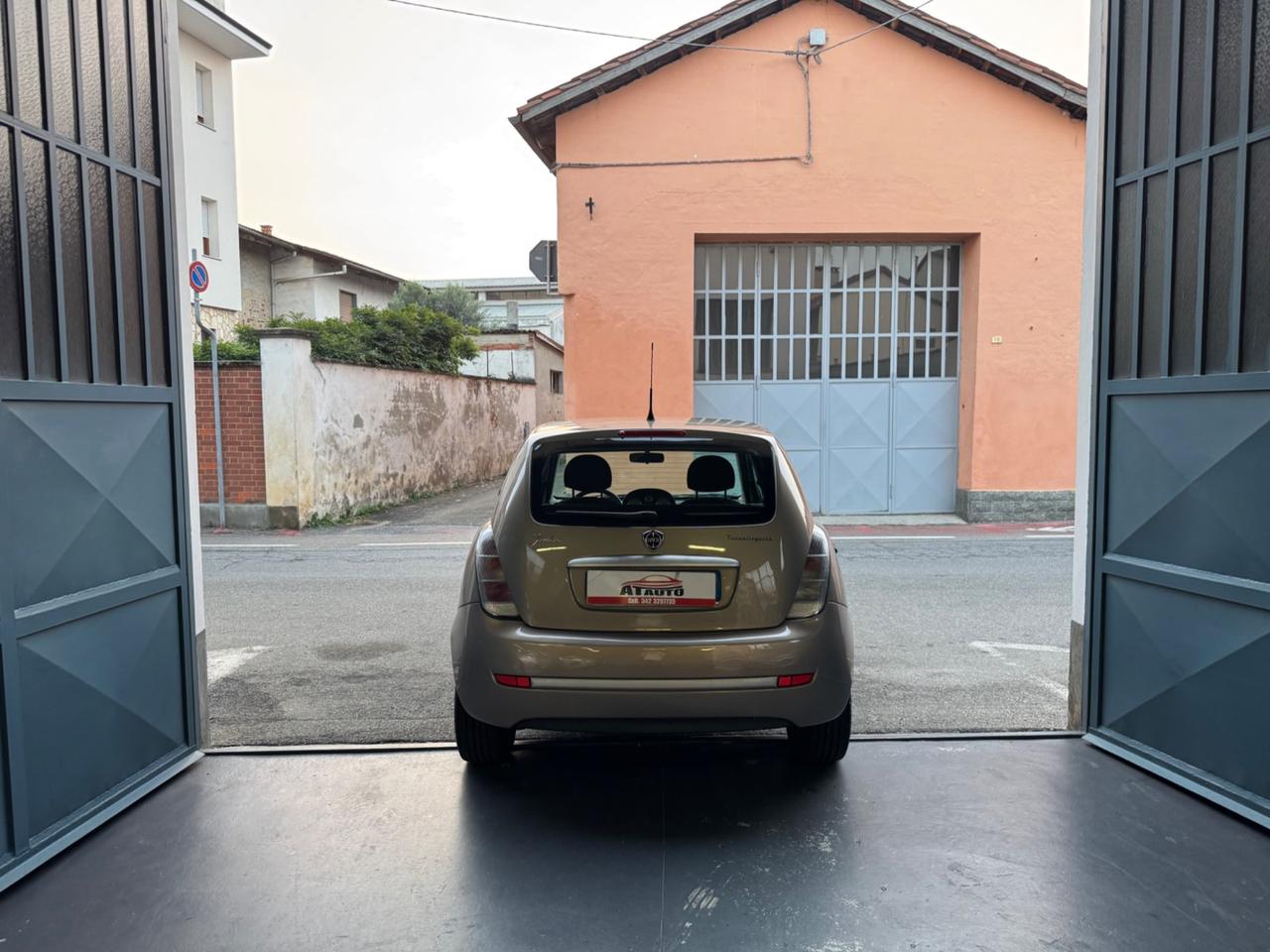 Lancia Ypsilon 1.4 Argento Ecochic GPL