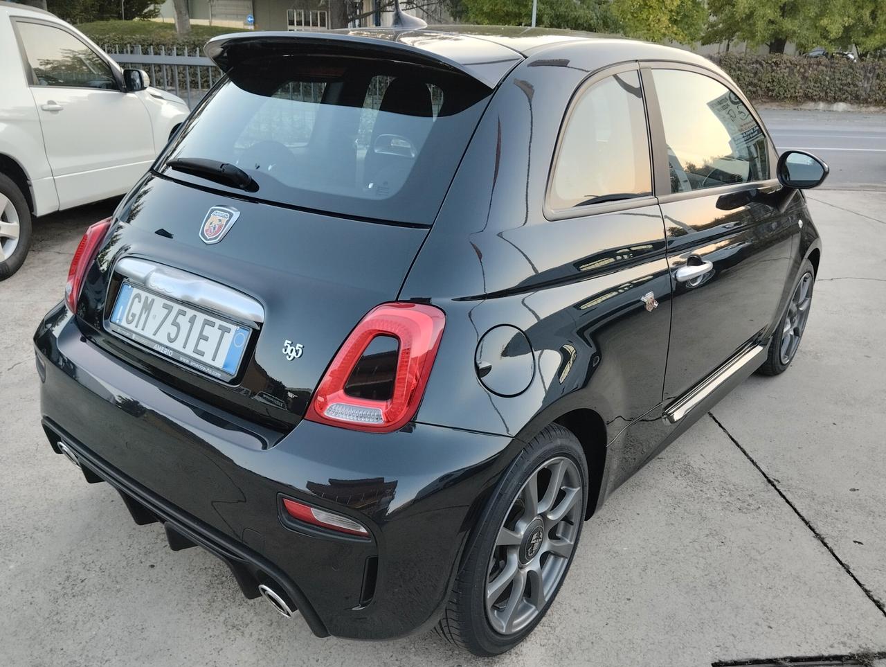 Abarth 595 1.4 Turbo T-Jet 165 CV