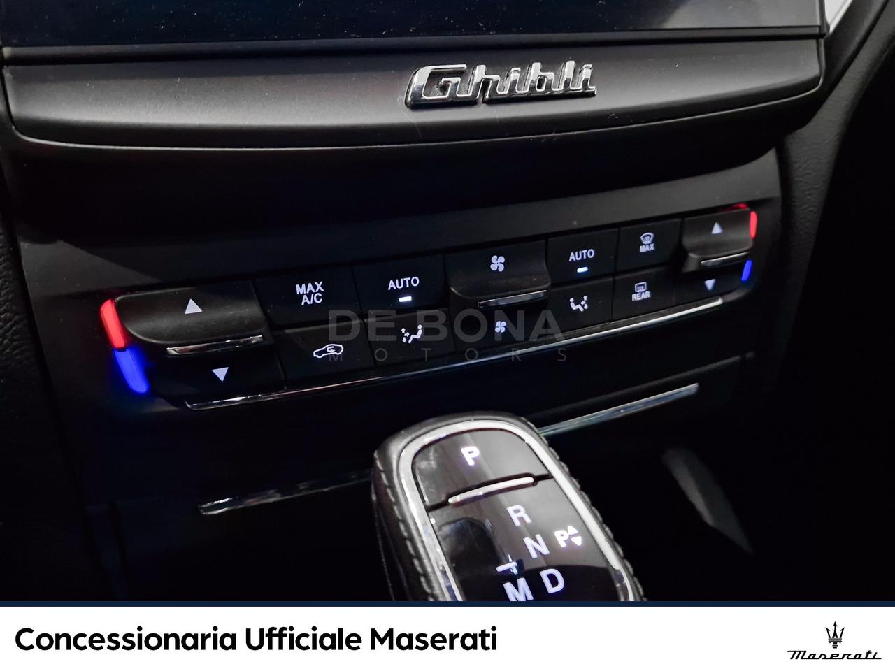 Maserati Ghibli 3.0 v6 ds ribelle black 275cv auto