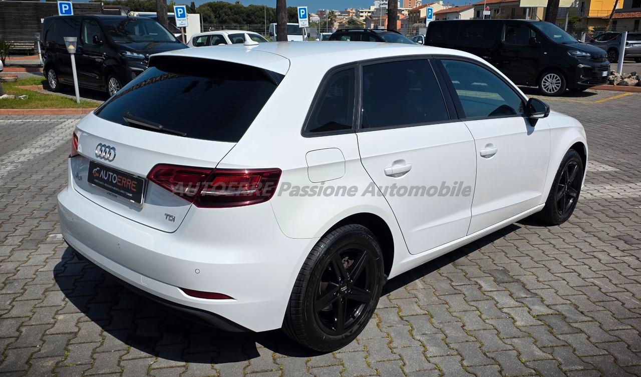 Audi A3 1.6 TDI 116 CV Business