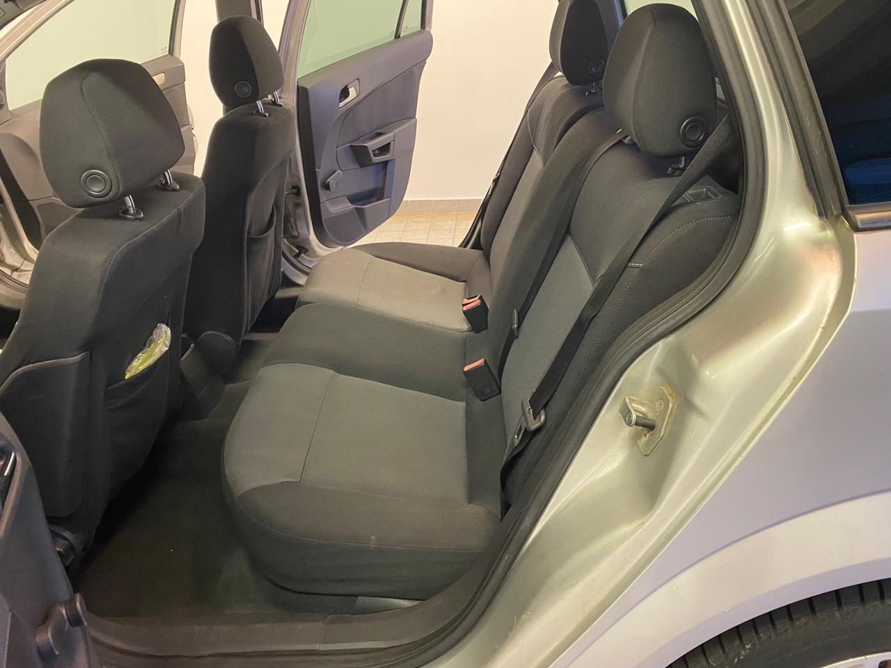 Opel Astra 1.6 16V VVT Station Wagon Cosmo