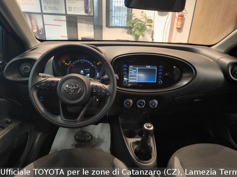 Toyota Aygo X 1.0B (72 CV) Active