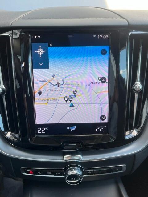 Volvo XC60 B4 (d) AWD Geartronic Momentum Pro