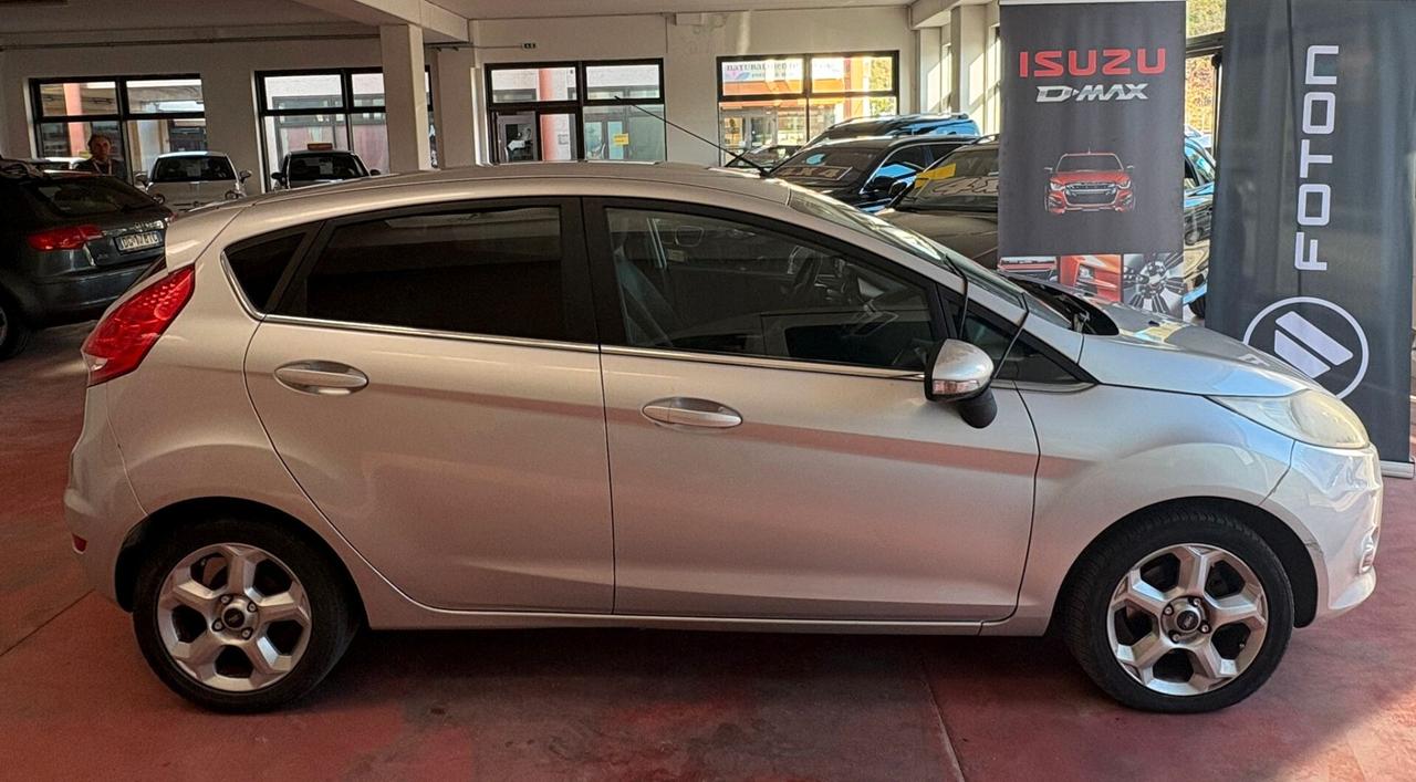 FORD FIESTA serie 3 benzina -GPL orig.FORD 1.4 Con Km 103.119 garanzia 12 mesi