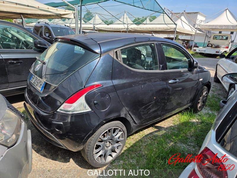 Lancia Ypsilon 0.9 TwinAir 85 CV 5 porte S&S DFN