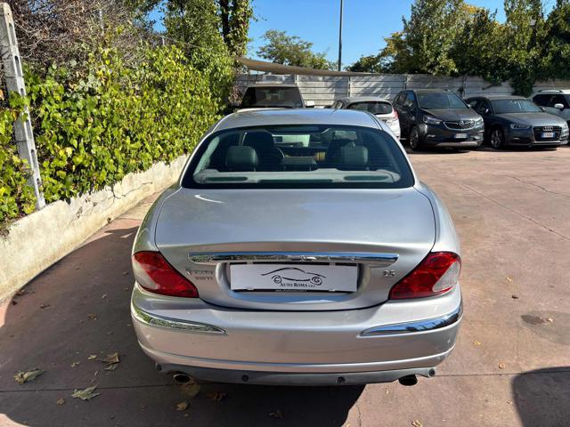 JAGUAR X-Type 2.5 V6 24V cat Executive - GPL 2031