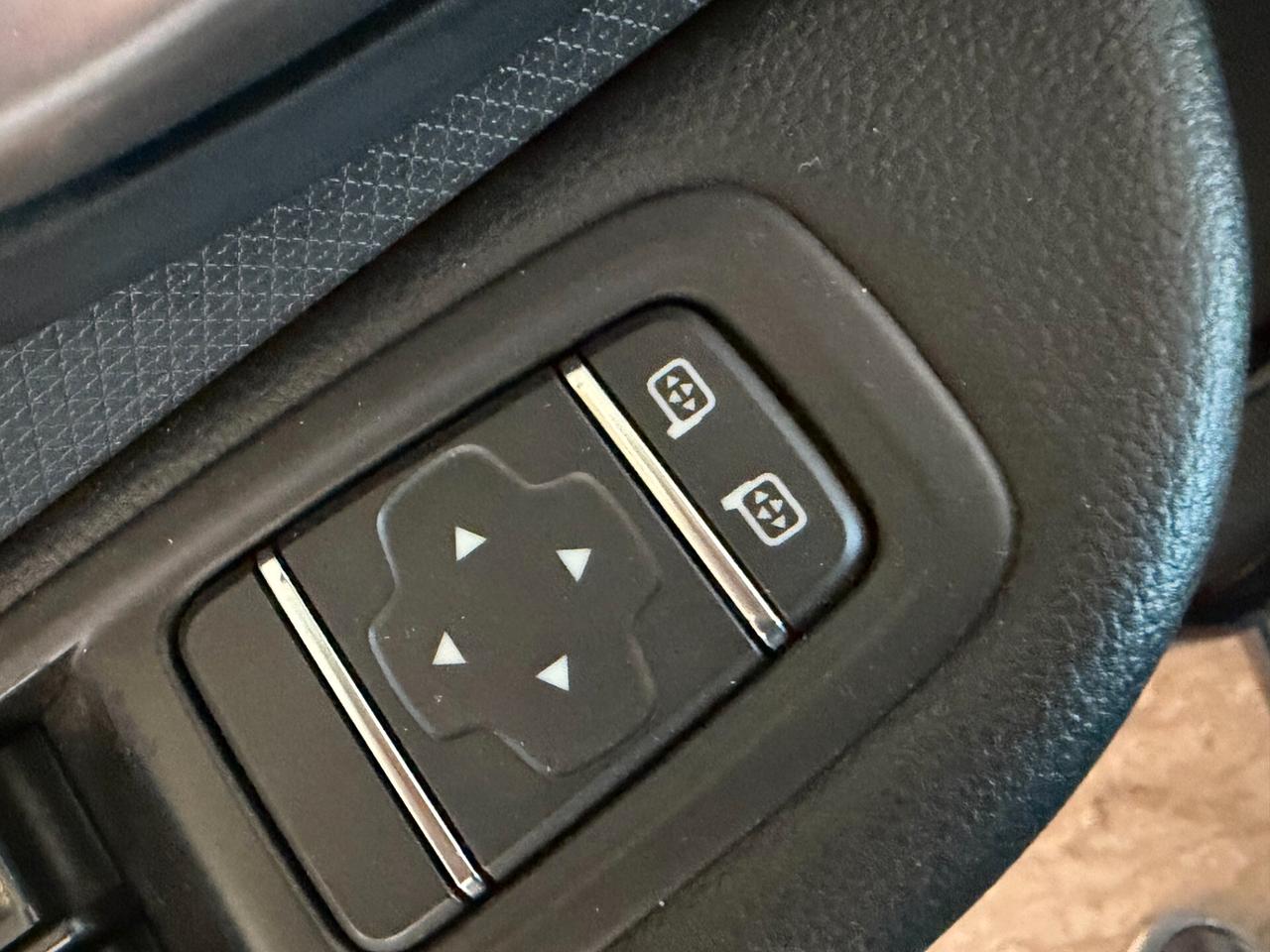 Renault Clio 1.5 DCI 90 cv. ENERGY BUSINESS (Nav)