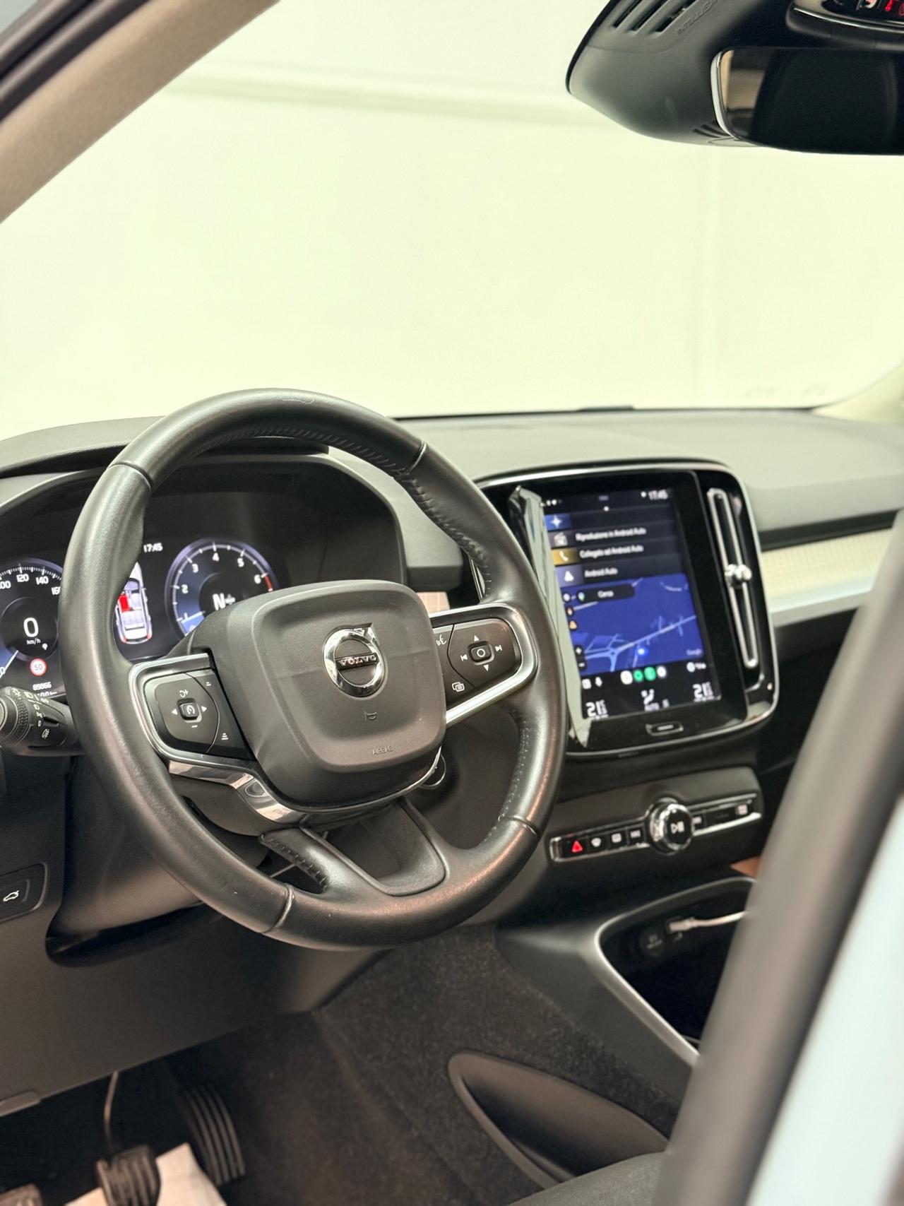 Volvo XC40 T3 1.5 156CV Inscription 06/2018 EURO 6B