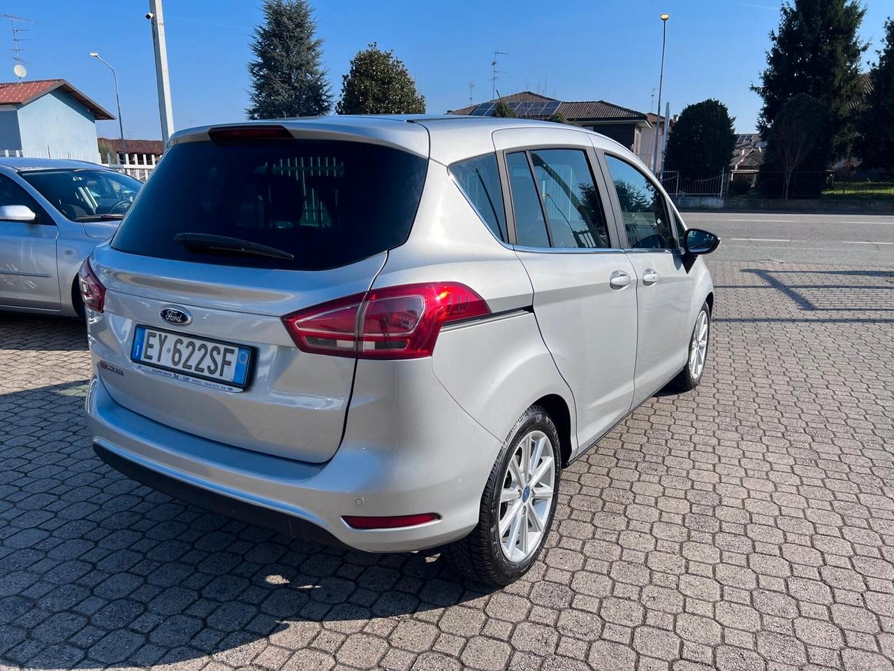 Ford B-Max 1.5 TDCi 75 CV Business Titanium
