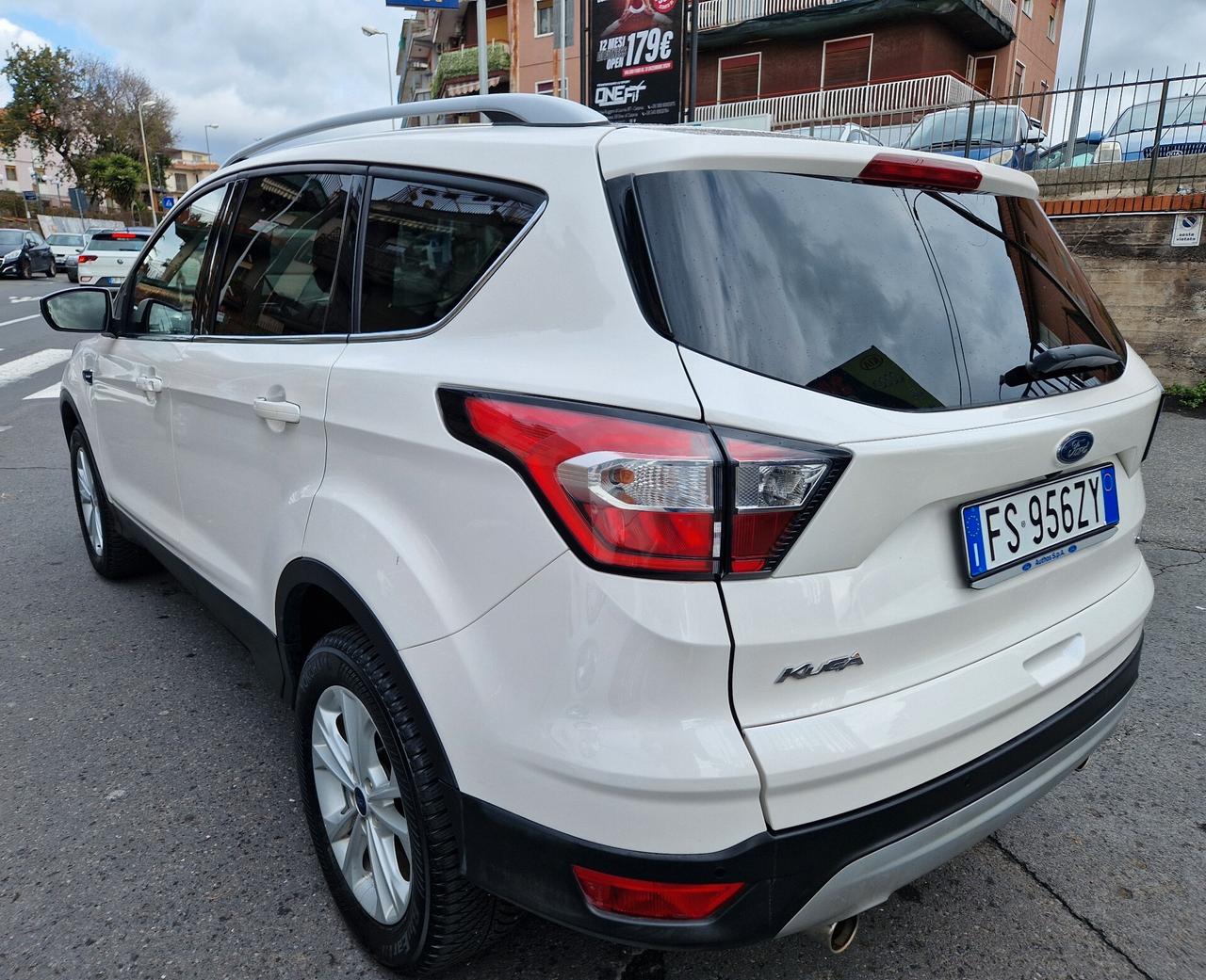 Ford Kuga 1.5 EcoBoost 120 CV S&S 2WD Business