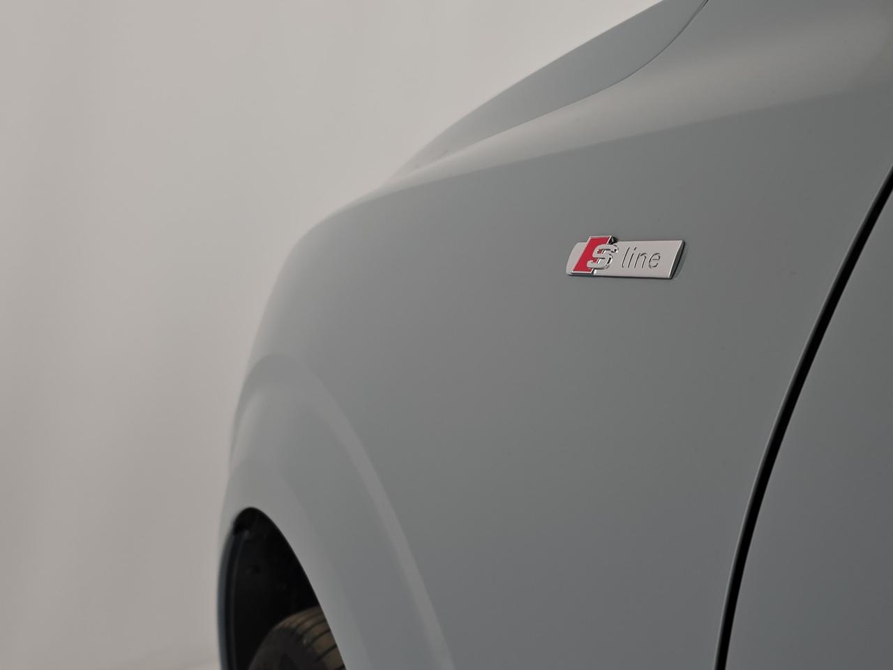 Audi Q3 1.5 tfsi mhev s line edition 150cv s-tronic