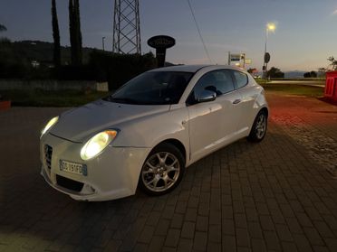 Alfa Romeo MiTo 1.6 JTDm 16V Distinctive Sport Pack