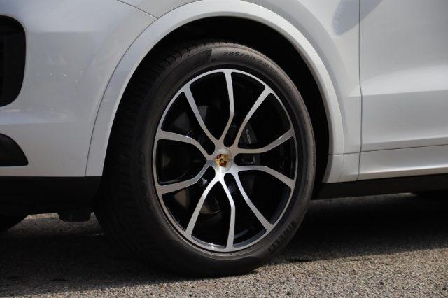 PORSCHE Cayenne Coupé 3.0 V6 Platinum Edition IVA ESPOSTA