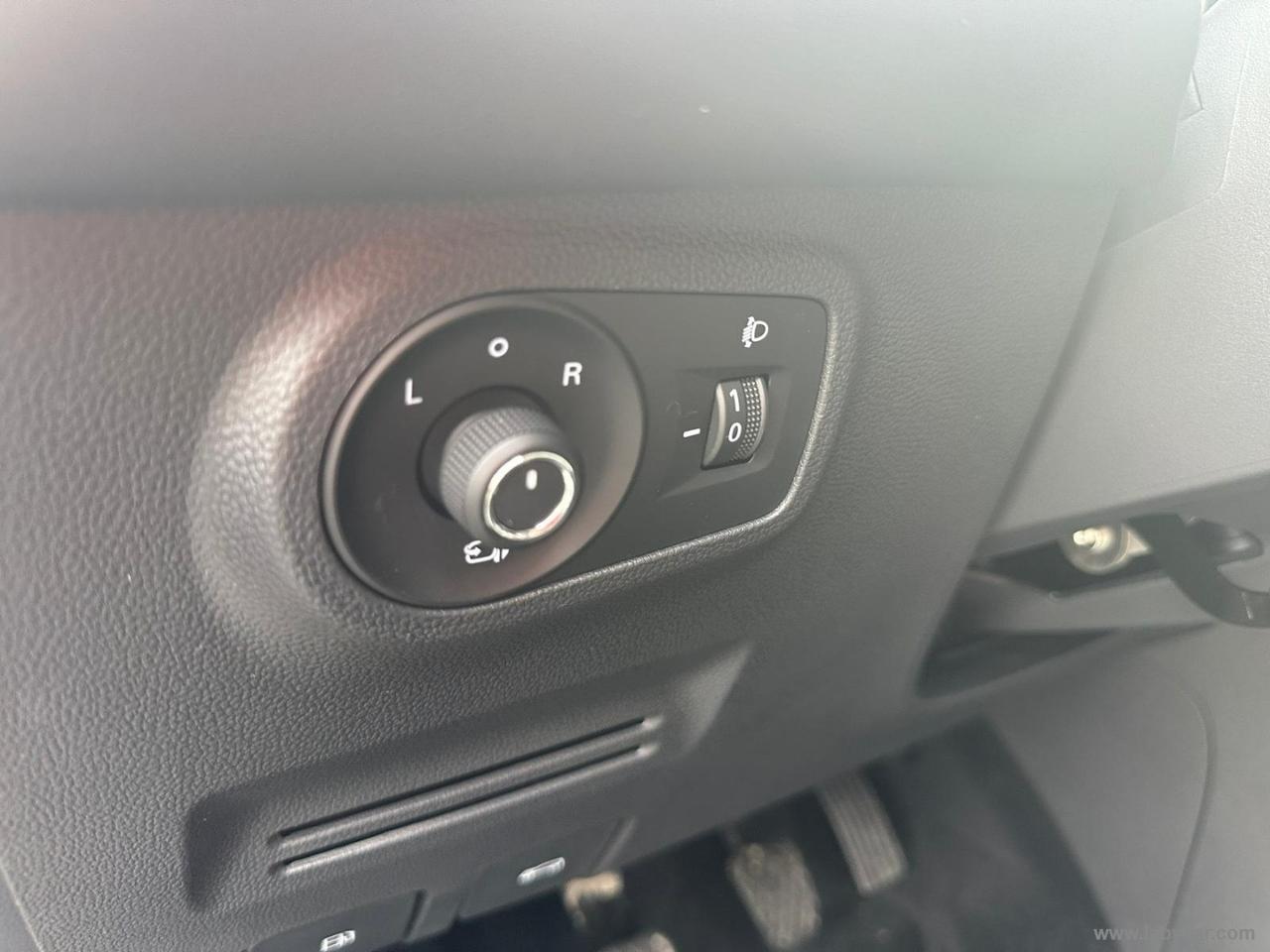 MG ZS Classic 1.5 VTi-tech Luxury *PROMO*