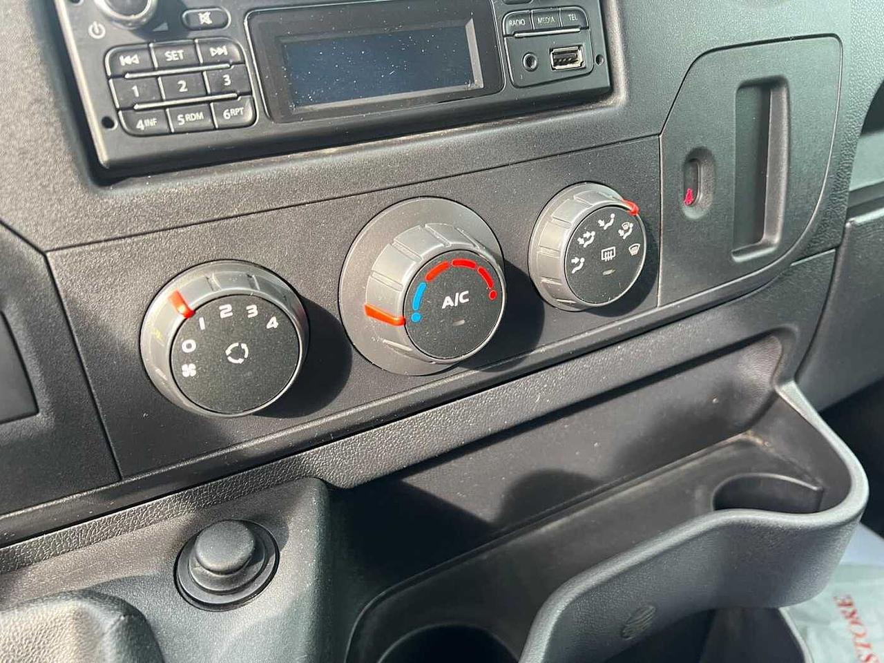 Renault Master T33 2.3 dCi/125 PM-TA Furgone