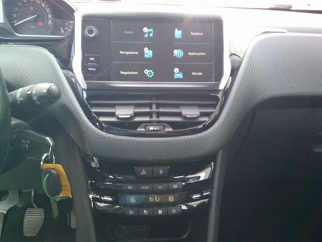 Peugeot 208 208 5p 1.2 puretech Allure 82cv
