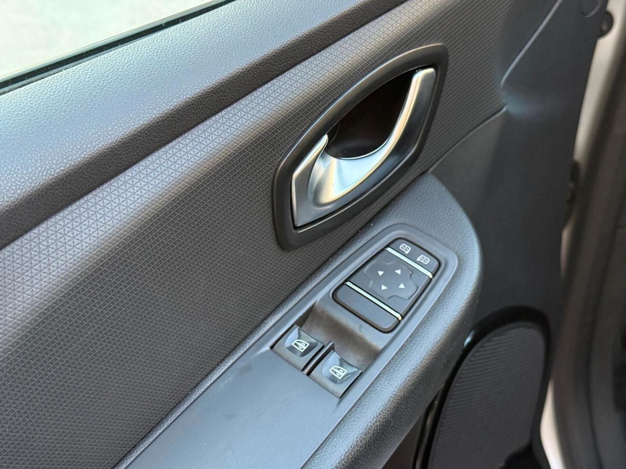 Renault Clio dCi 8V 90CV Start&Stop 5 porte Energy Zen