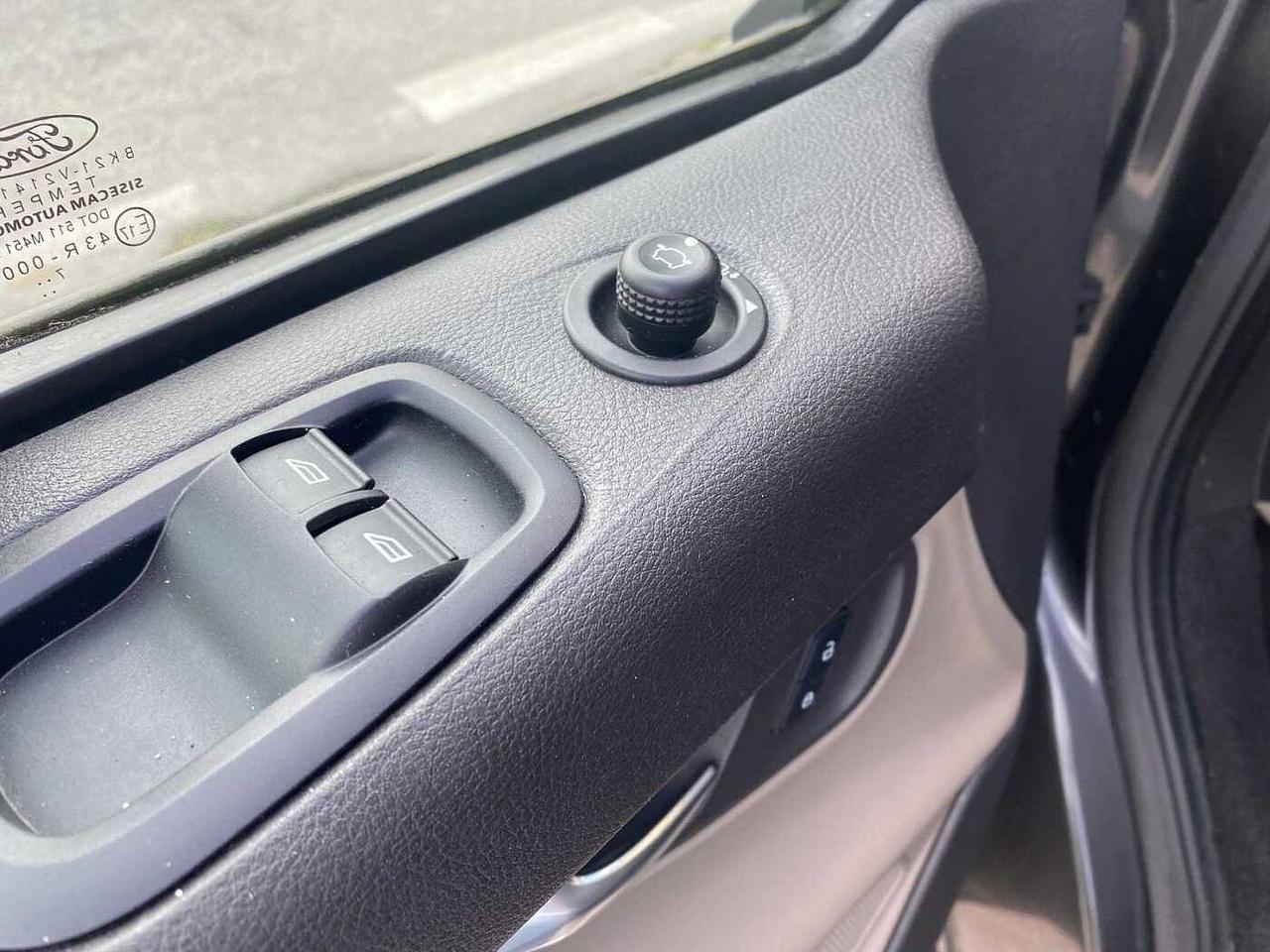 Ford Tourneo Custom 310 2.0 TDCi 130CV aut. PC Trend