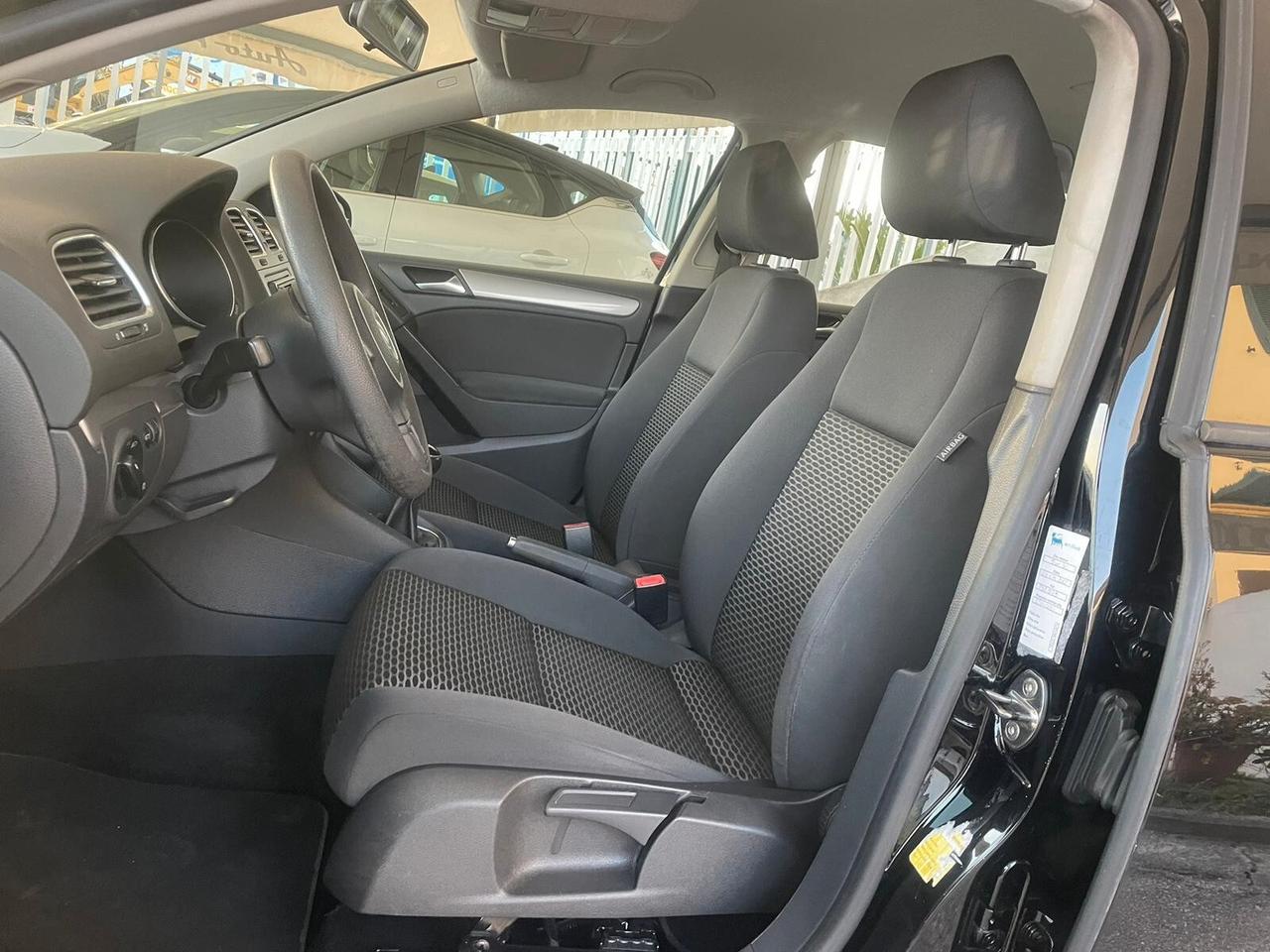 Volkswagen Golf 1.6 TDI DPF 5p. Highline