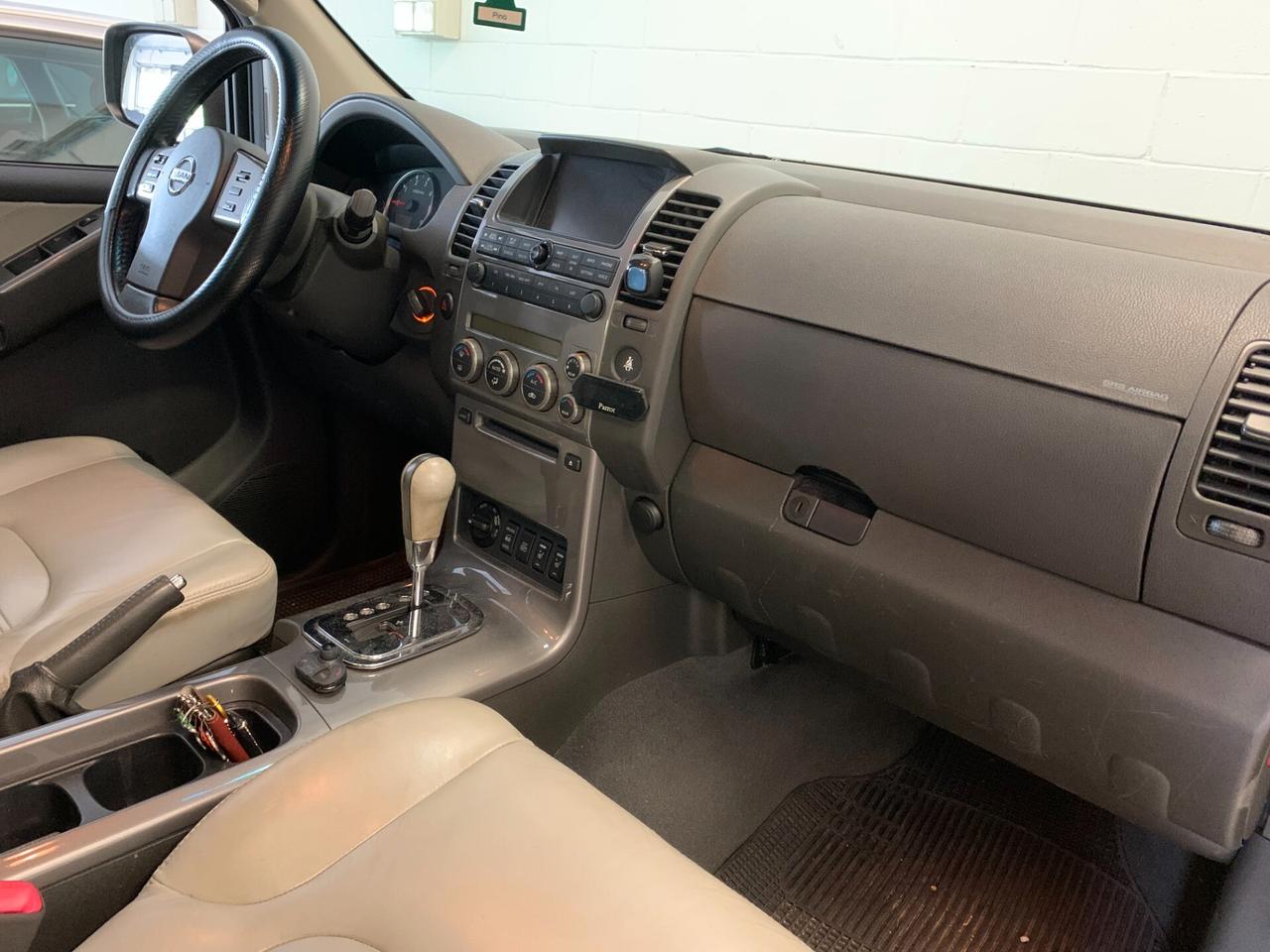 Nissan Pathfinder 2.5 dCi LE Platinum