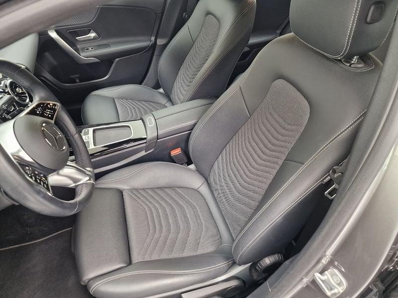 Mercedes-Benz Classe A A 180 Automatic Progressive Adv Plus IVA ESPOSTA