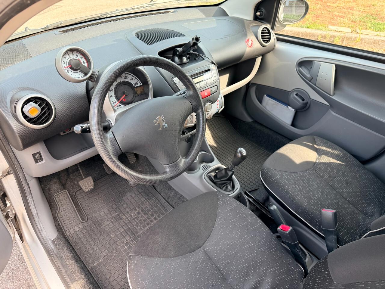 Peugeot 107 1.0 68CV 5p. Active Neopatentato