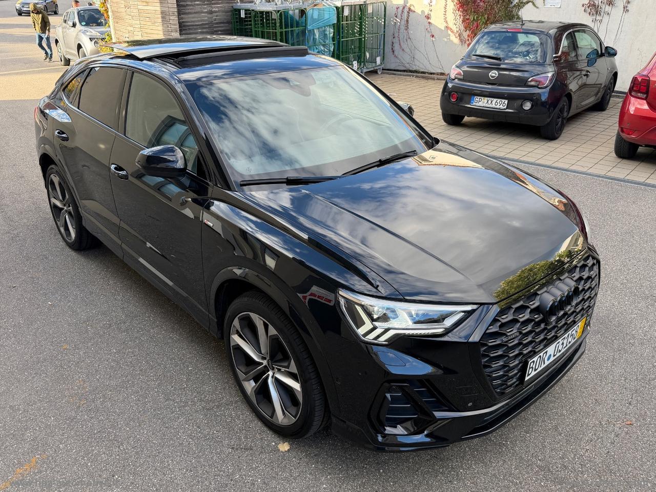 AUDI Q3 SPORTBACK 2.0TDI 200CV S-tronic S-LINE TETTO MATRIX SONOS RETROCAMERA