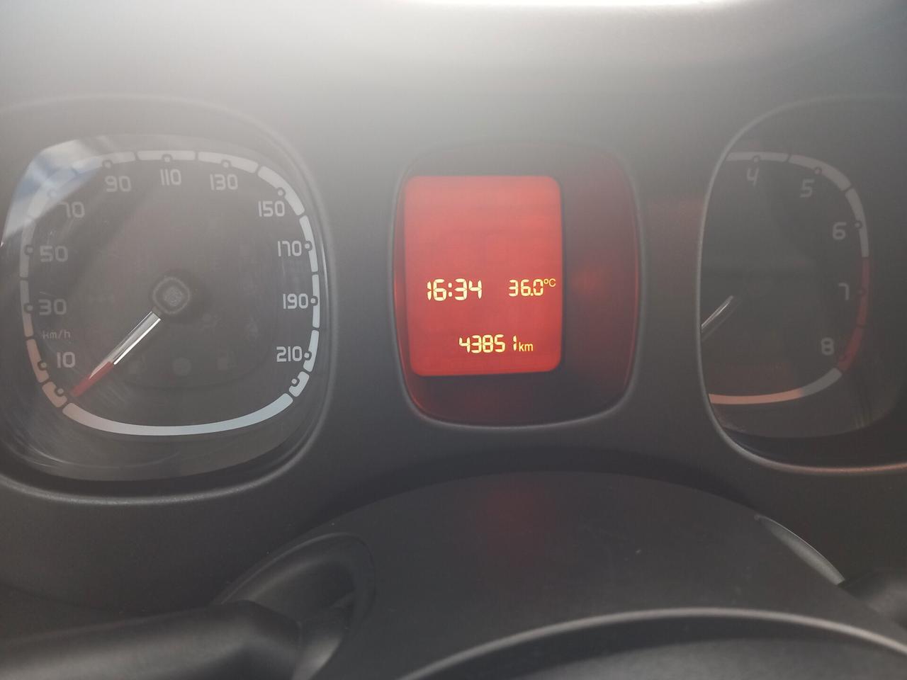 Fiat Panda 4x4 anno 2022 benzina 0.9 km 43 mila