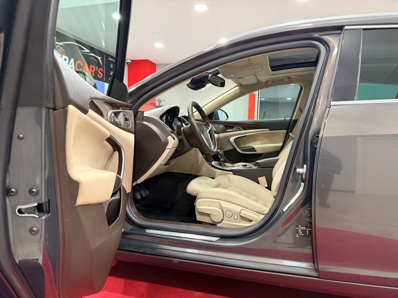 Opel Insignia 2.0 CDTI Sports Tourer Cosmo "FULL OPTIONALS"