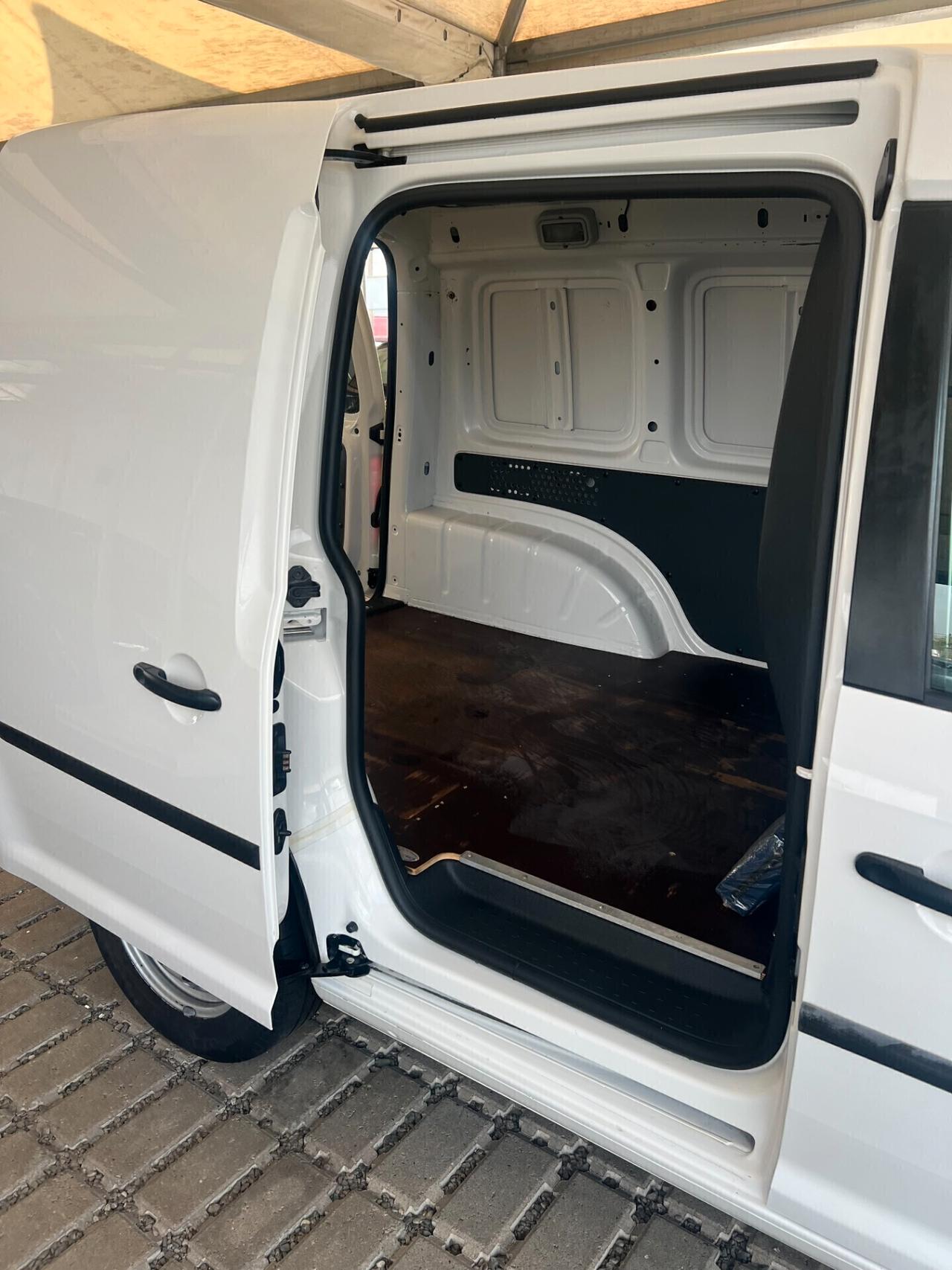 Volkswagen Caddy 2.0 TDI 102 CV Trendline PREZZO REALE