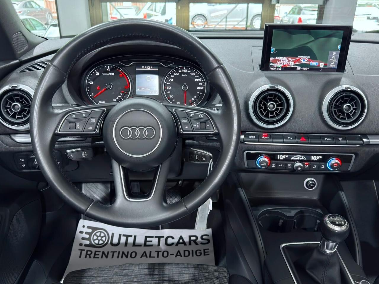 AUDI A3 CABRIO 1.6TDI 116CV SPORT 2018 LED/SENSORI