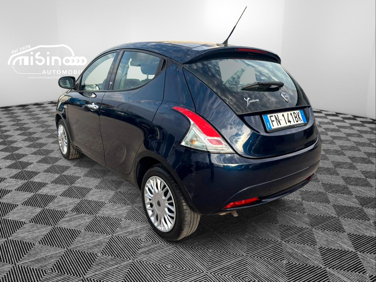Lancia Ypsilon 1.2 69 CV 5 porte Platinum
