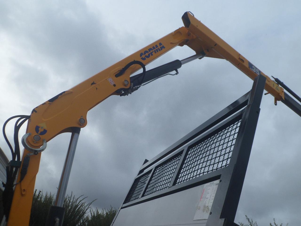 Iveco Daily 35c14 ribaltabile con gru