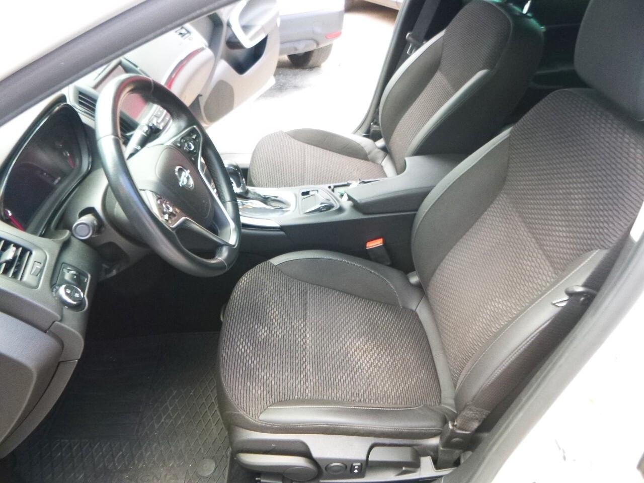 Opel Insignia 2.0 CDTI 163CV Start&Stop Sports Tourer Cosmo