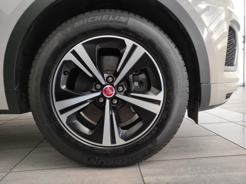 JAGUAR E-Pace (X540) - E-Pace 2.0D I4 163 CV AWD Auto R-Dynamic