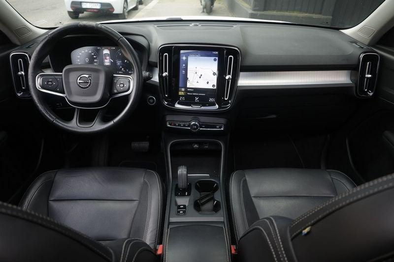 Volvo XC40 Volvo XC40 2.0 D3 AWD Geartronic Momentum 110KW ANNO 2020