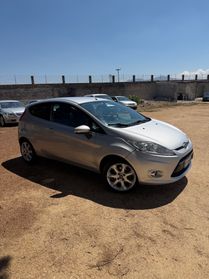Ford Fiesta 1.4 TDCi 70CV 3 porte Titanium