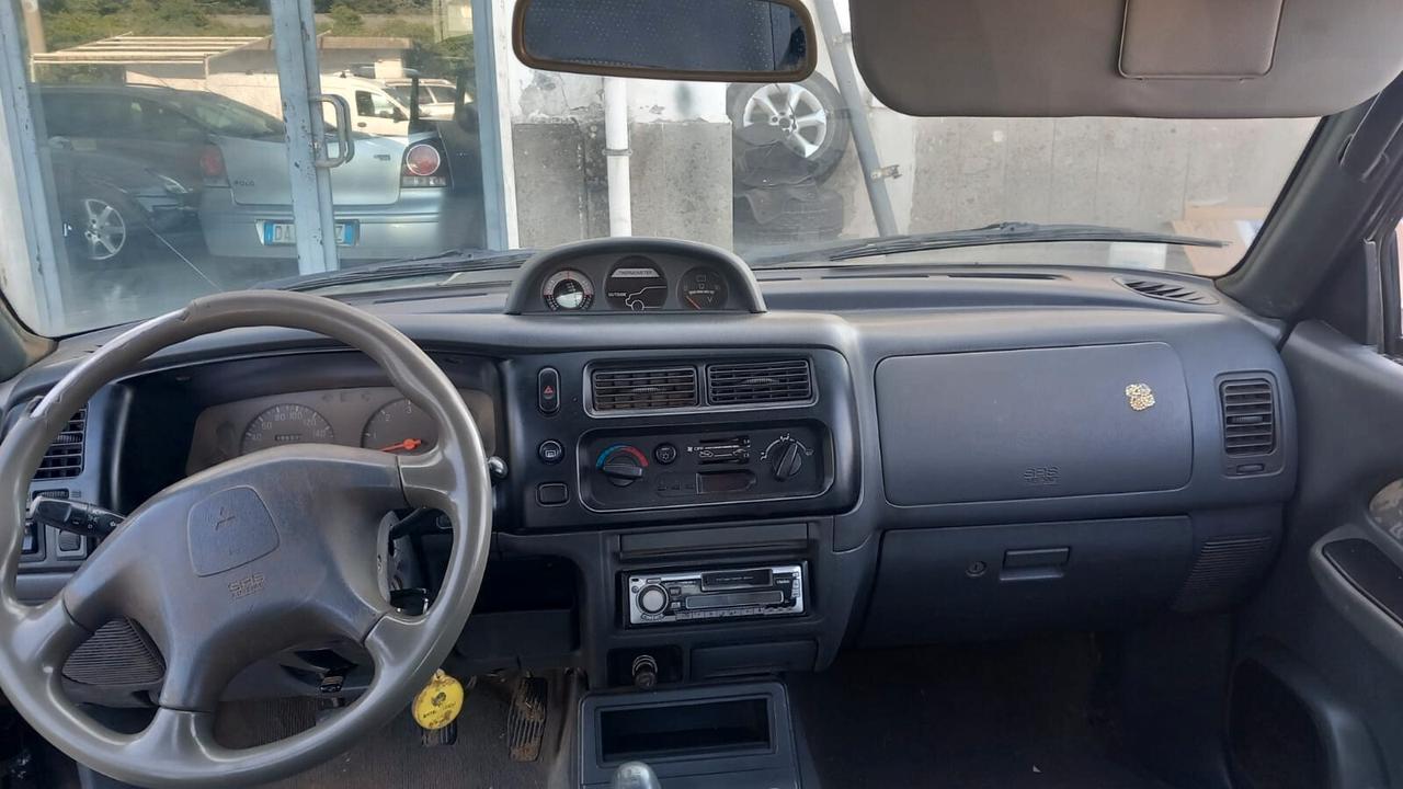 Mitsubishi L200 2.5 DI-D/136CV Double Cab Intense