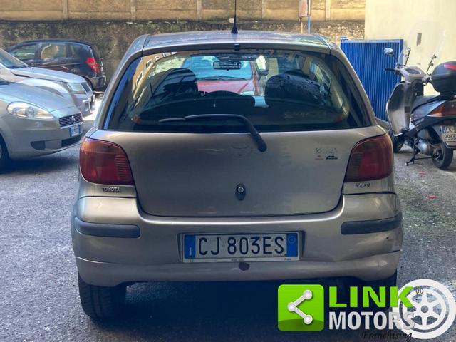 TOYOTA Yaris 1.0i 16V cat 3 porte
