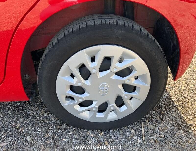 Toyota Aygo 2ª serie Connect 1.0 VVT-i 72 CV 5 porte x-play