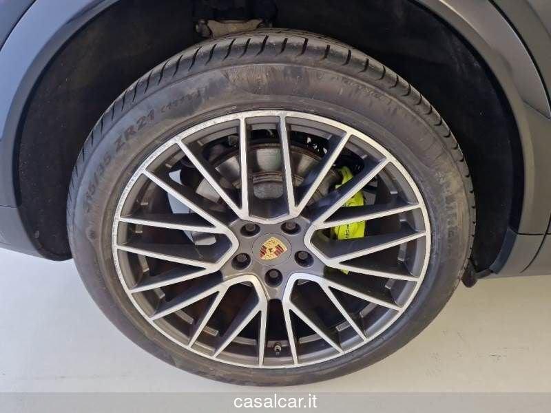 Porsche Cayenne 3.0 V6 E-Hybrid 3 ANNI DI GARANZIA KM ILLIMITATI PARI ALLA NUOVA CON 29000 € DI ACCESSORI