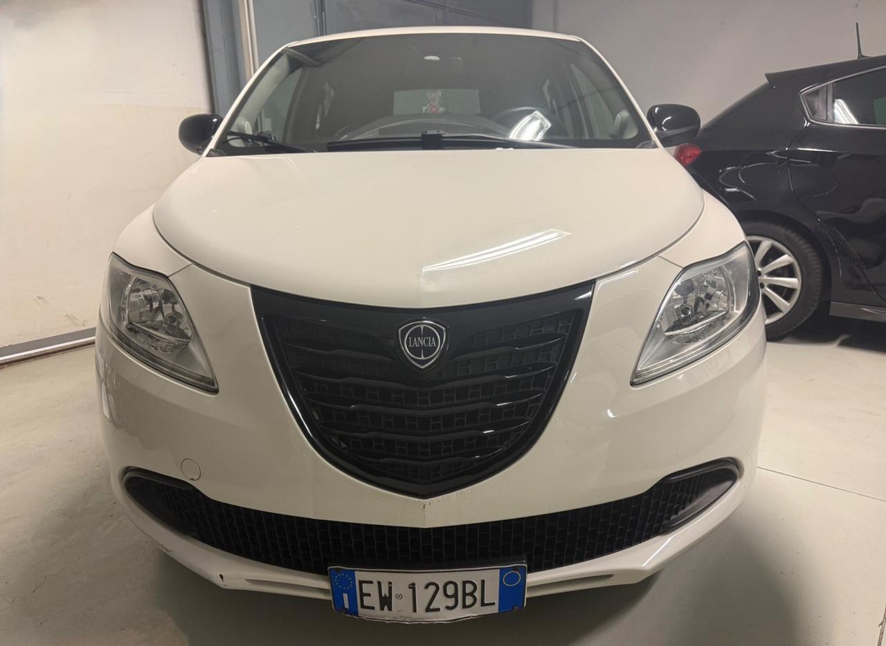 Lancia Ypsilon 1.2 69 CV 5 porte GPL Ecochic Gold