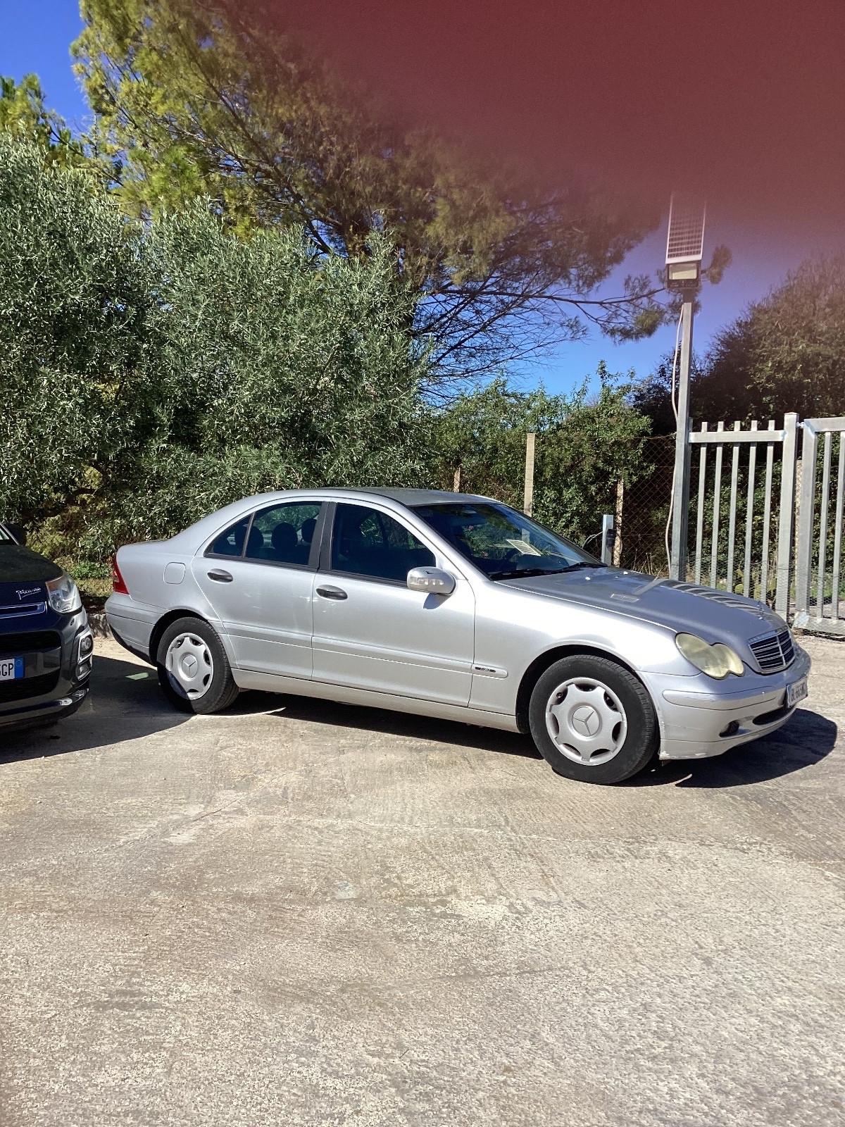 Mercedes-benz C 220 diesel Classic 105kw 143cv