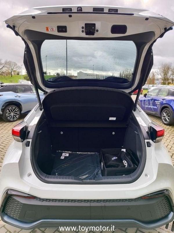 Toyota C-HR (2023-) 1.8 HV Lounge
