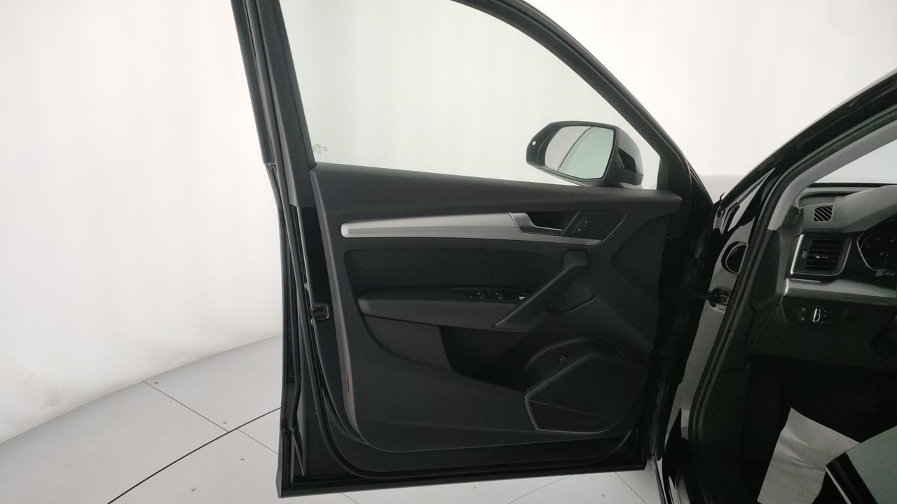 AUDI Q5 II 2017 - Q5 40 2.0 tdi Business quattro 190cv s-tronic