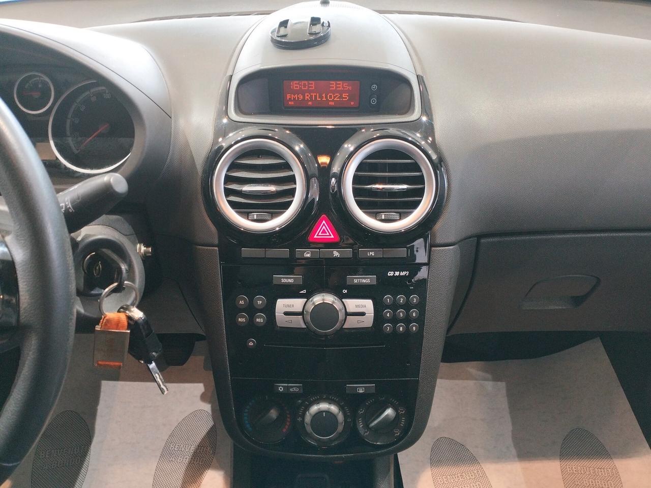 Opel Corsa 5p 1.2 Ecotec Gpl-tech 85cv