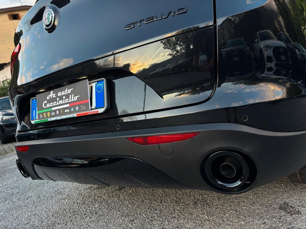 Alfa Romeo Stelvio 2.2 Turbodiesel 160 CV AT8 RWD MY 22