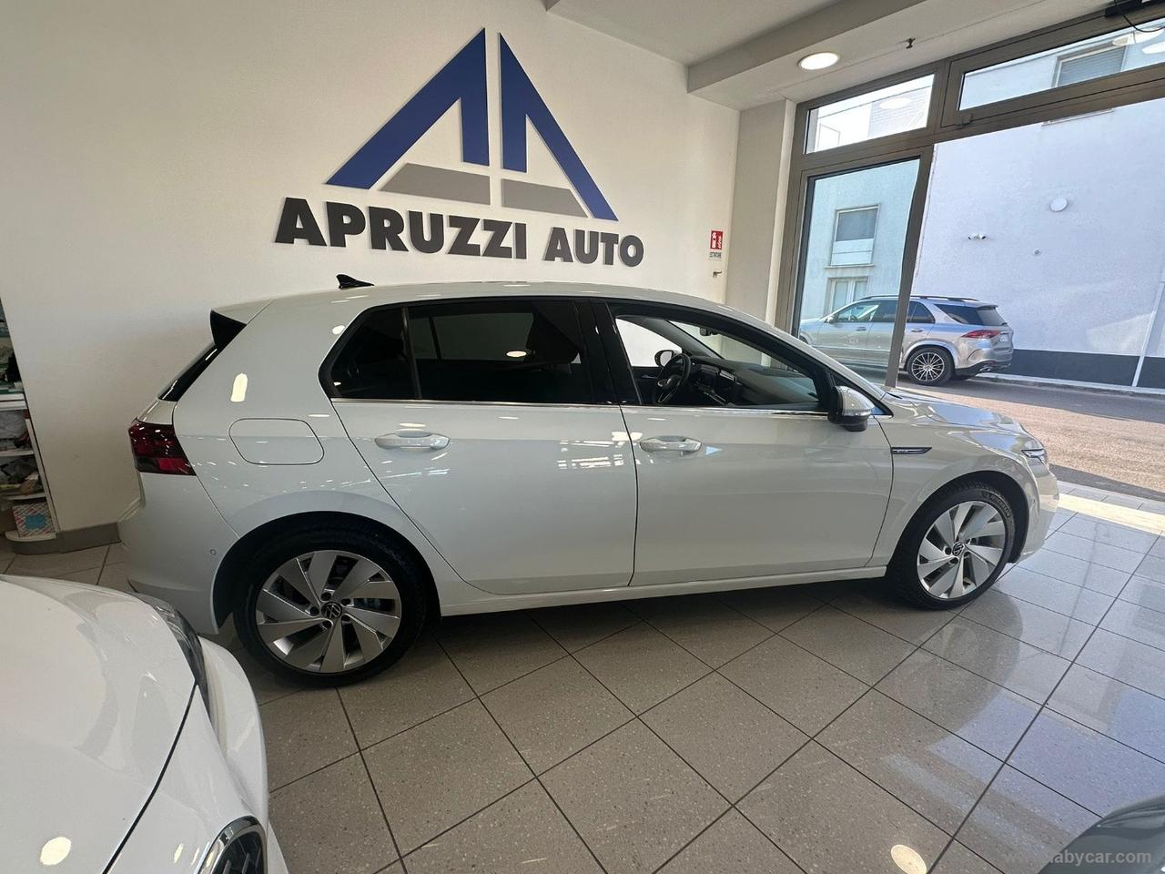VOLKSWAGEN Golf 2.0 TDI 150 CV DSG SCR Style
